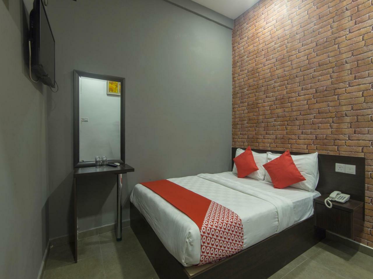 Oyo 876 Hotel Sanctuary Petaling Jaya Eksteriør billede